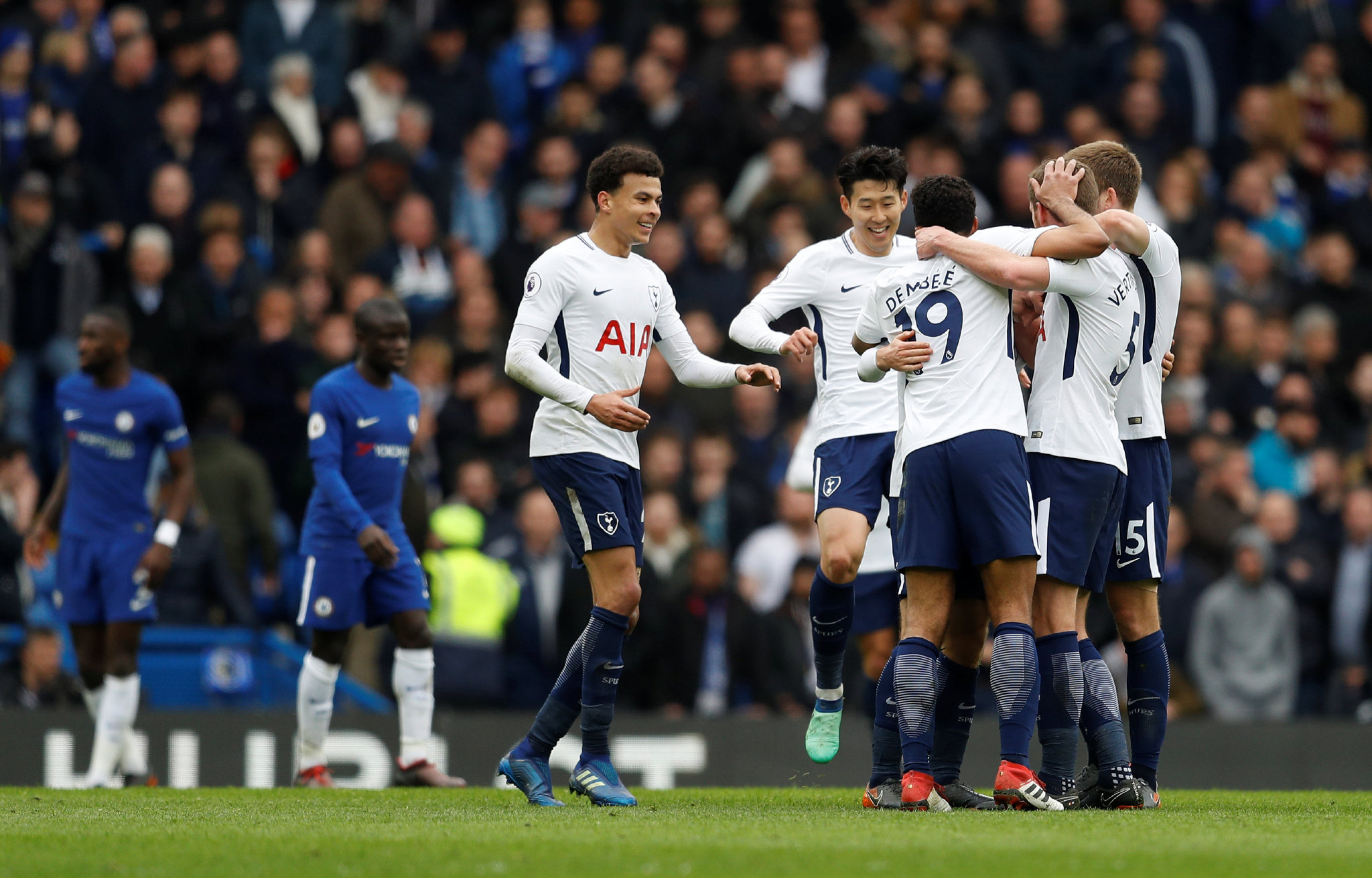 曼联27次射门创阿莫林时代新高（曼联单场27脚射门刷新阿莫林执教期纪录）