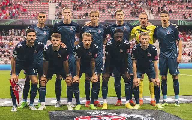 足球巴西名宿点评国足：需要更多年轻力量（巴西足坛名宿评国足：亟待注入更多年轻血液）