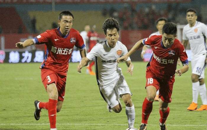 布鲁日主帅：我们采取了正确的战术，三破巴萨球门让我满意（布鲁日主帅：战术部署奏效，三次攻破巴萨大门让我满意）